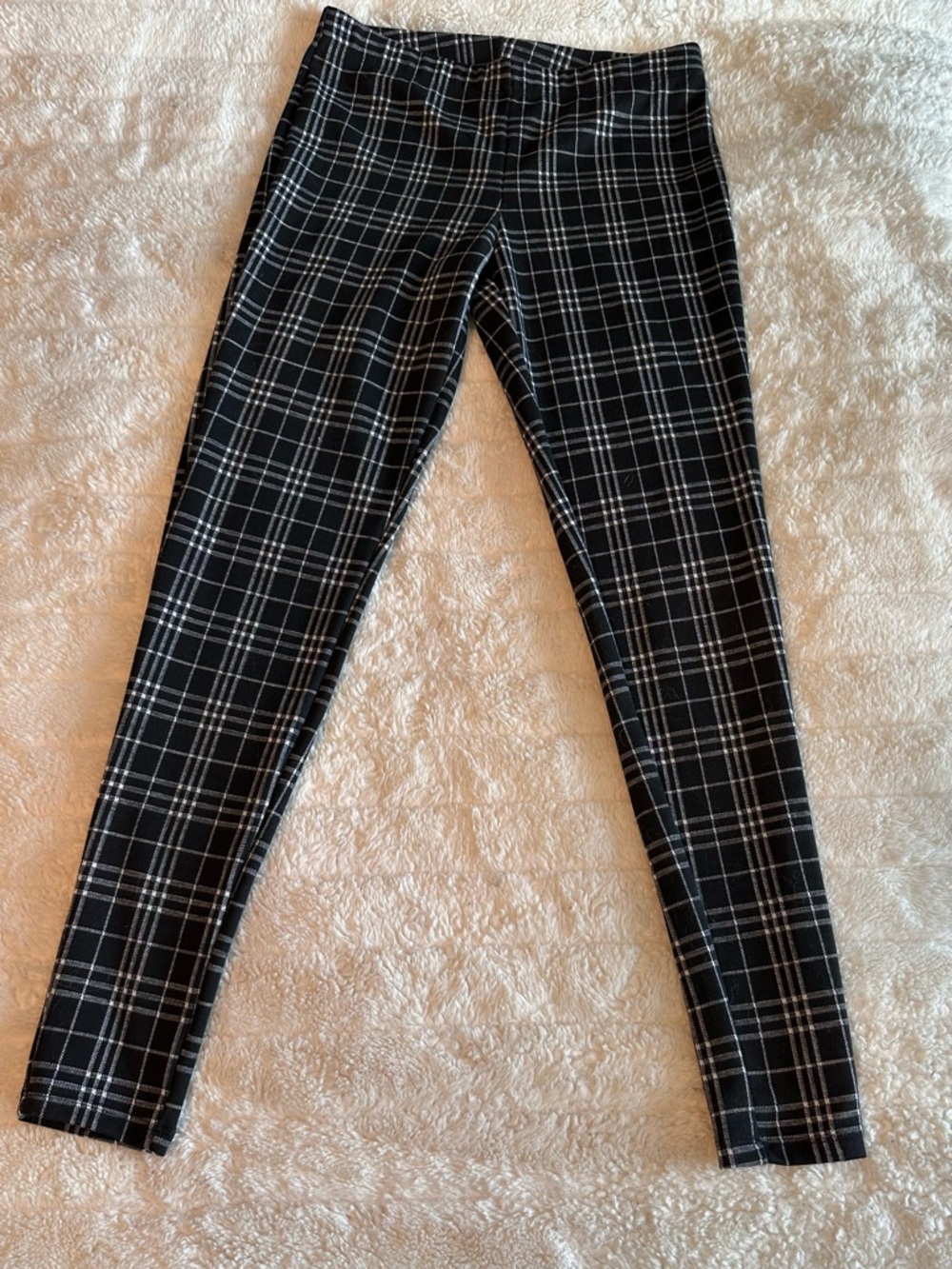 Forever 21 Black and White Plaid Leggings